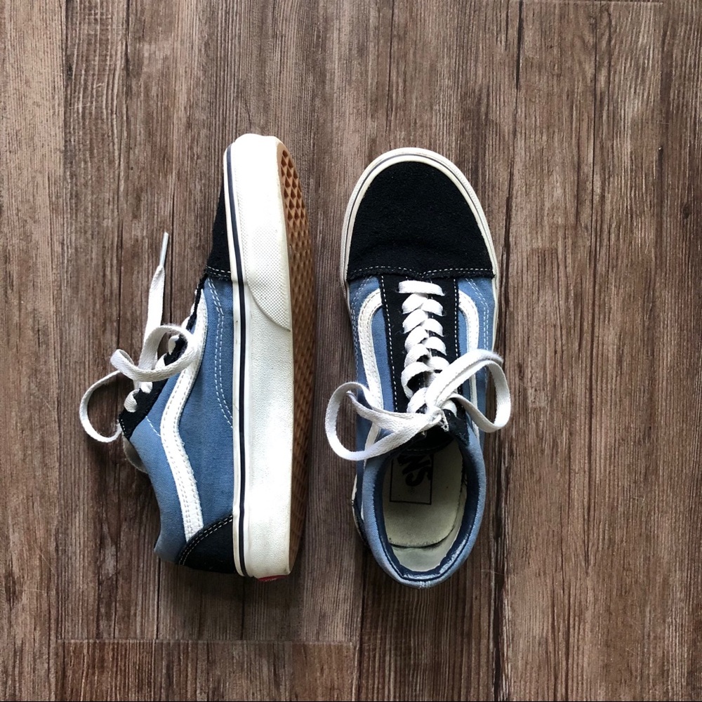 Blue/Navy Blue Vans Old Skool